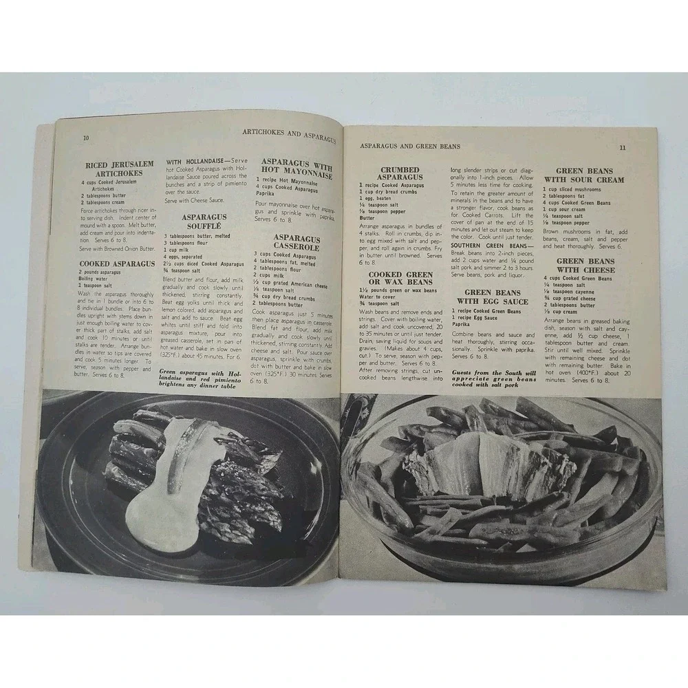 1953 RECIPES COOKBOOK Book 250‎ Ways to Serve Fresh Vegetables SEE B38.1GA000